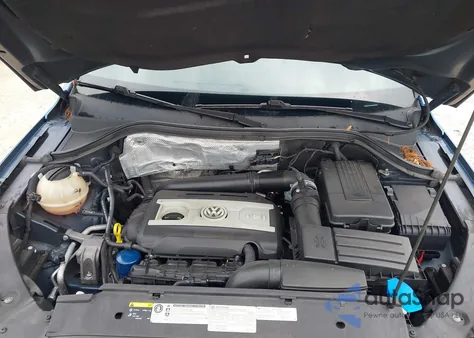 2017 Volkswagen Tiguan 2.0T Wolfsburg Edition из США, поврежденный, VIN WVGRV7AX2HK002552